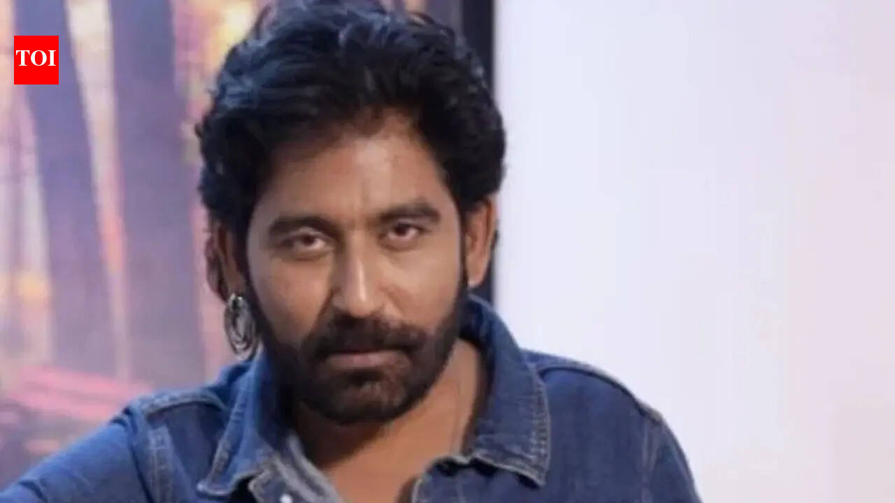 'Dhurandhar' actor Vivek Sinha laughs off Rs 1 crore fee claims: 'Bhai, itna paisa nahi mila hai' - WATCH