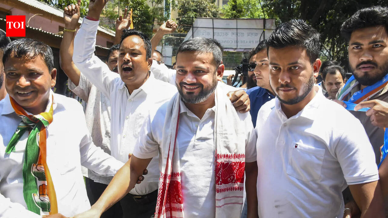 BJP slams Kanhaiya over ‘infiltrator from Gujarat’ comment