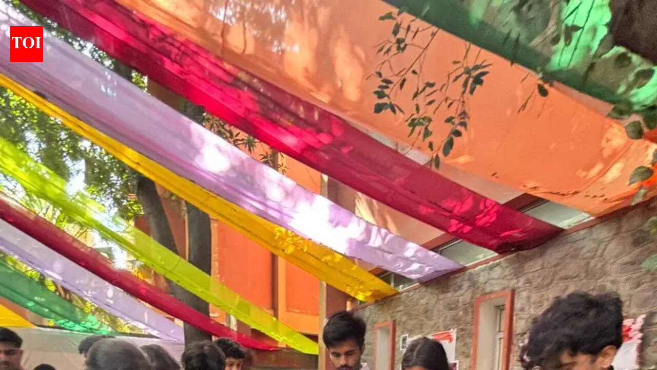 Open day at DU’s Venkateswara college, school students get taste of campus life