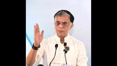Relief for Khera, T HC allows week’s protection