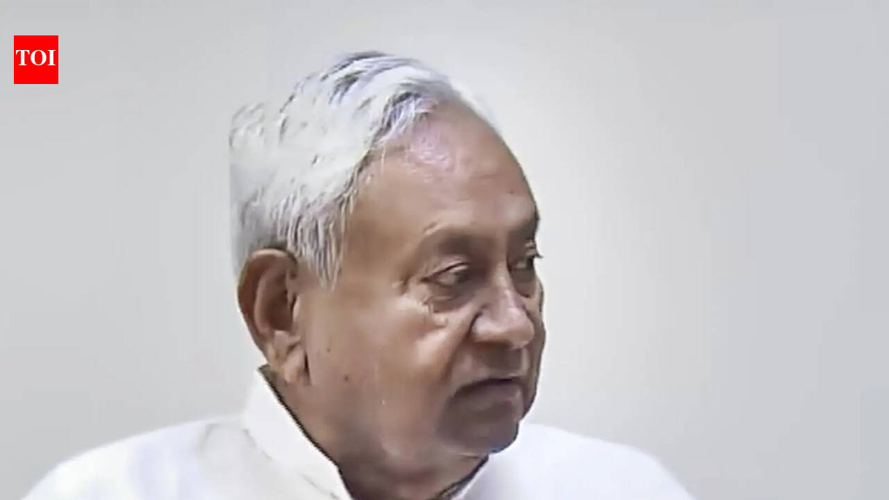 Nitish takes oath as Rajya Sabha member, paving way for new govt