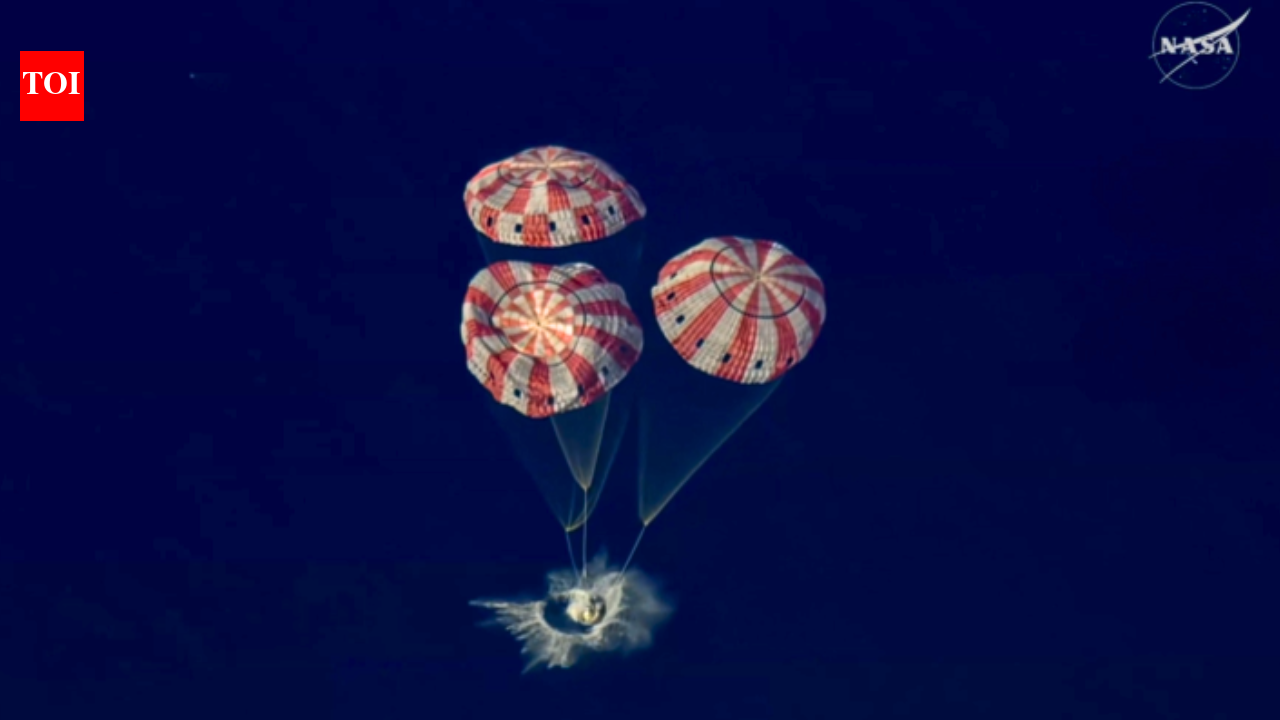 Watch: Dramatic splashdown as Artemis II astronauts return to Earth after historic journey around Moon