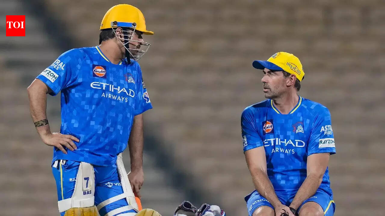 'Greatest captain..': CSK coach Fleming credits Dhoni for CSK's success