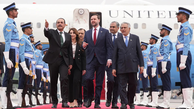 ON CAM: Pak F-16s Escort Air Force Two As Vance Lands In Islamabad For Iran Nuclear Talks