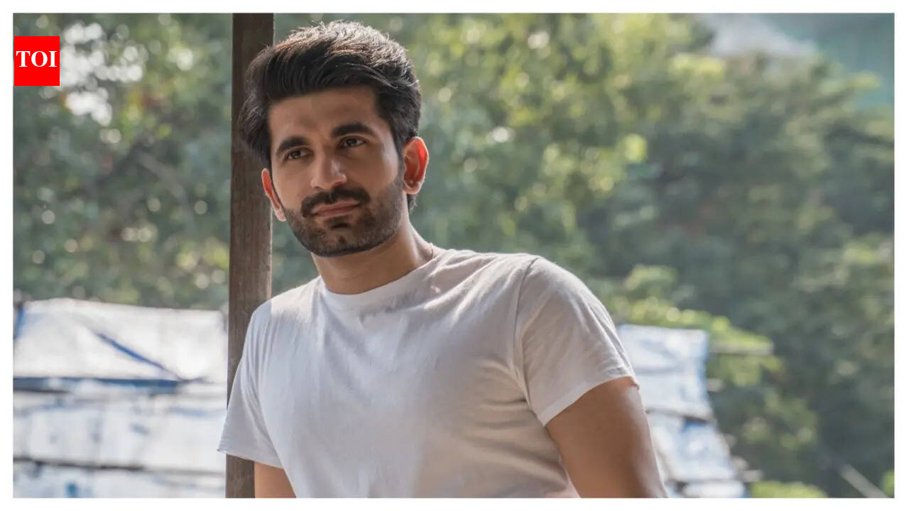 Theatre gave me my voice: Garvit Ahuja