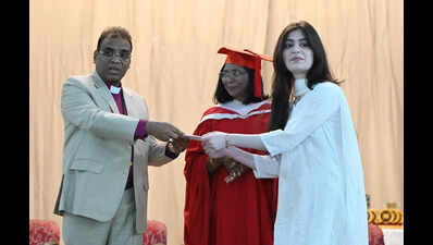 IT College hosts awards ceremony