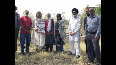 ‘Why Peace Matters’: Convention invokes Faiz, Pash, Sahir to amplify voices for peace