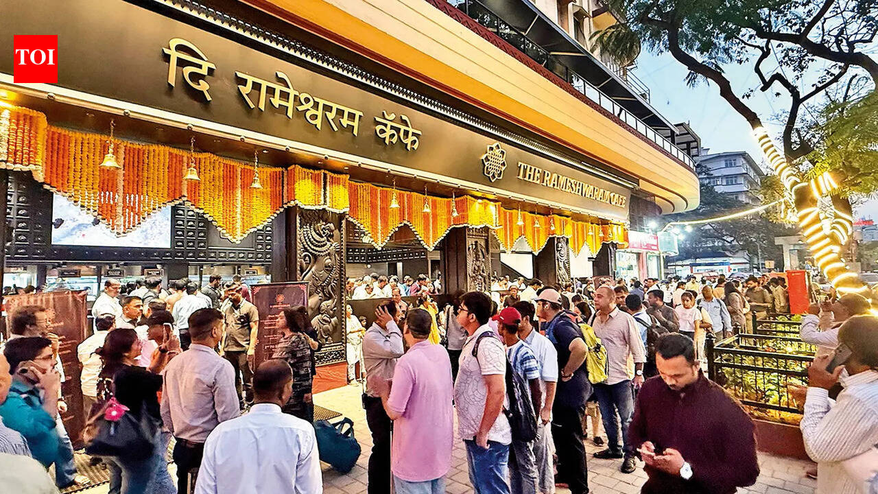 Butter, Batter, Boom: The dosa that’s queue-good