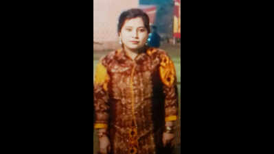 Daughter dies, retd clerk in UP locks up her body at home for 4 months & leaves for Haridwar