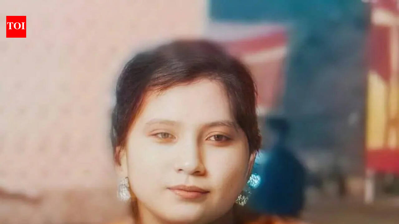 Daughter dies, retd clerk in UP locks up her body at home for 4 months & leaves for Haridwar