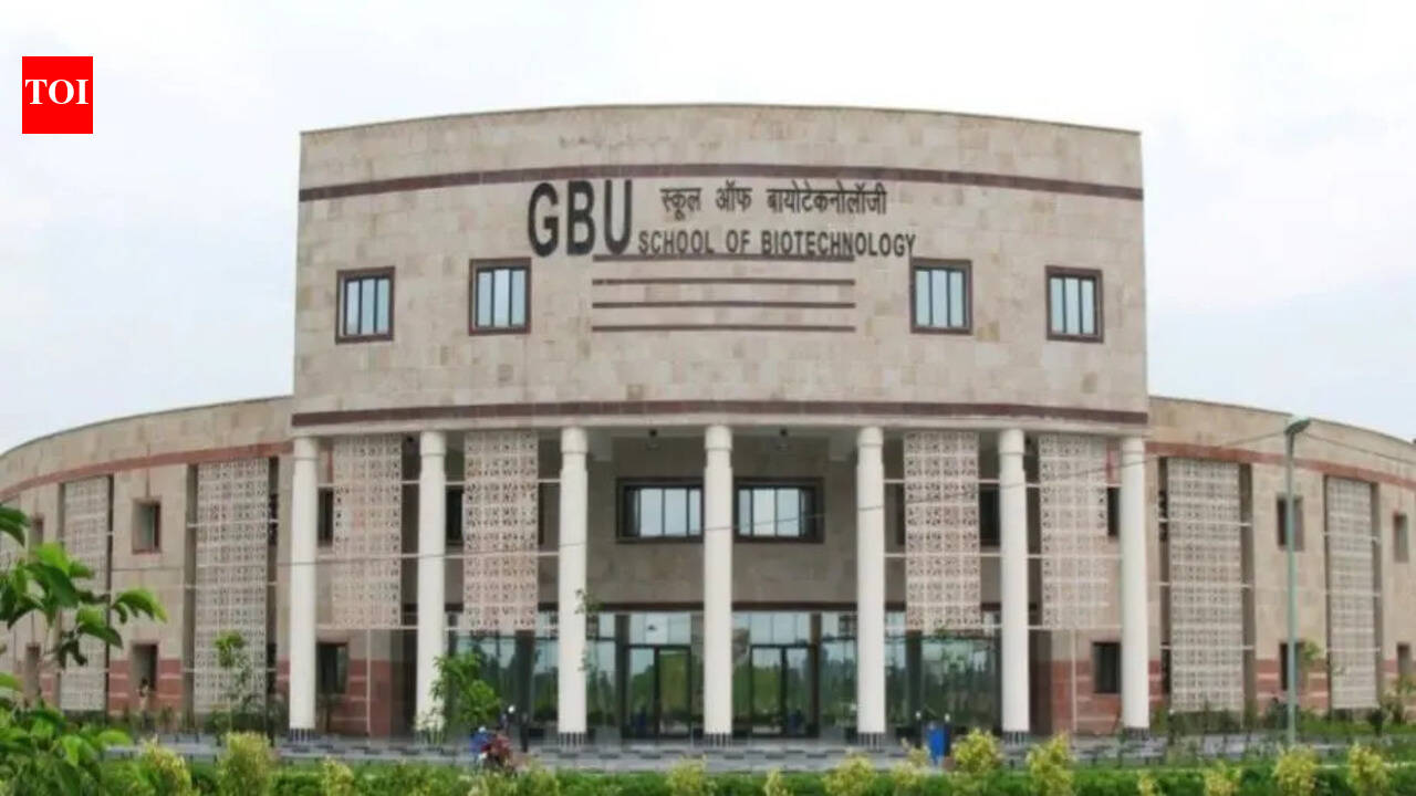 FIR against ex-GBU registrar, accounts officer for Rs 5-crore fee fraud