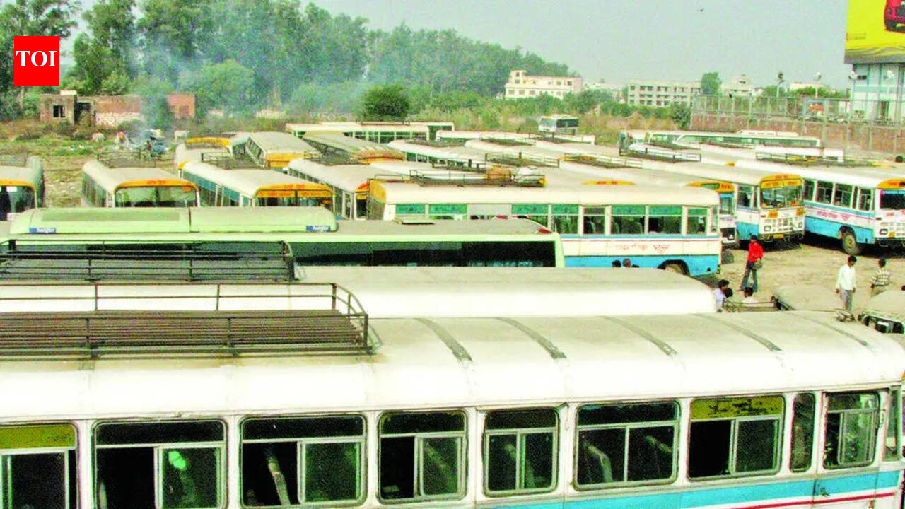 UPSRTC gets 1,000+ applications for rural bus services