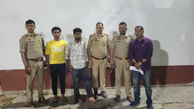 Woman dies after jilted lover throws acid on her