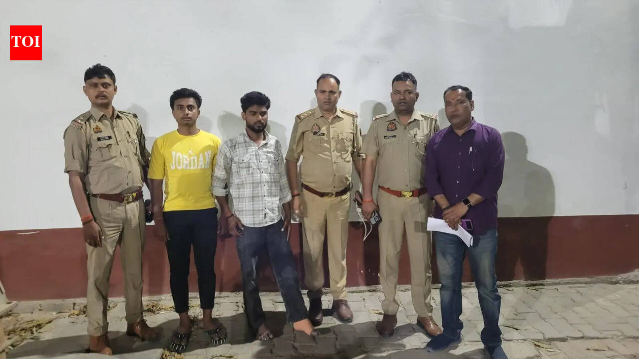 Woman dies after jilted lover throws acid on her