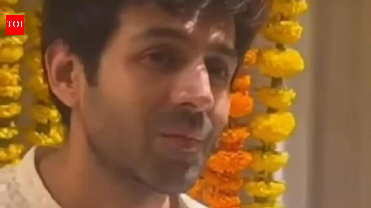 Kartik Aaryan, Shefali Shah & others shower love on their special buddies this National Pet Day