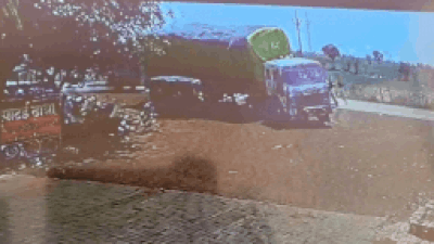 Caught on cam: Day after wedding, couple among 4 killed as truck overturns onto auto-rickshaw