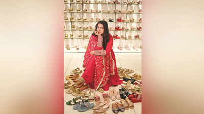 Shopping with Angana for Naboborsho