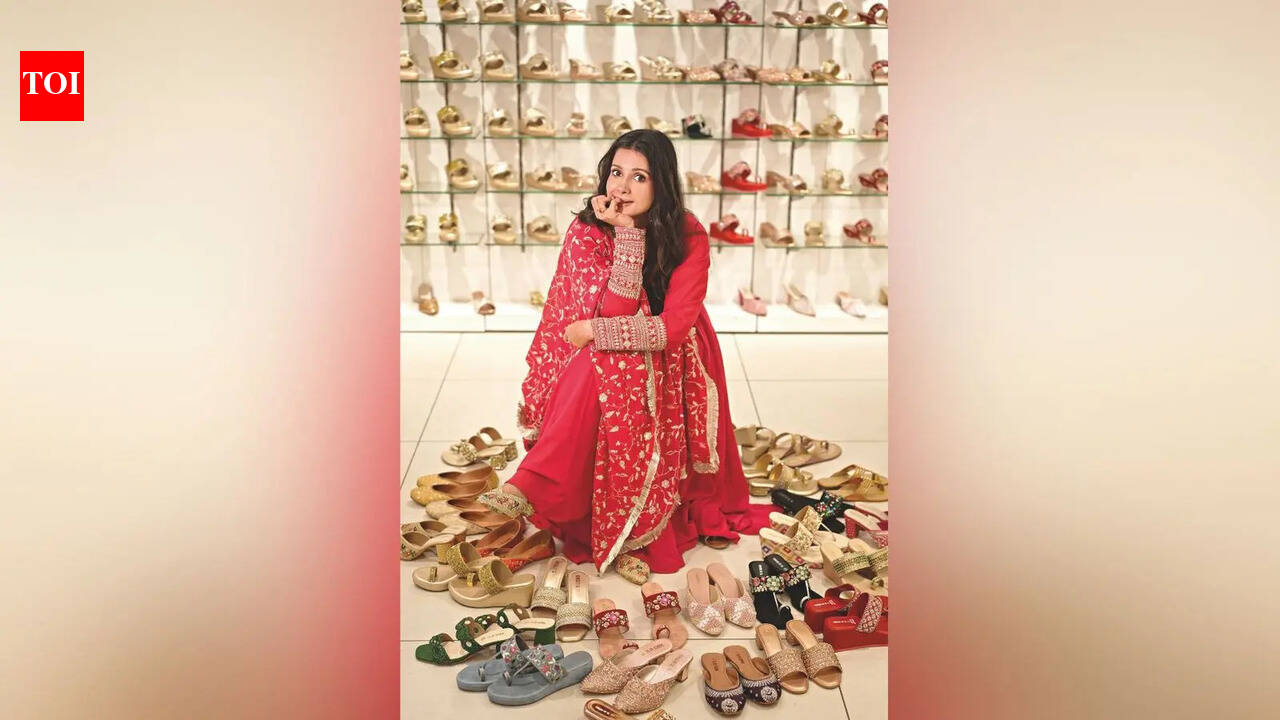 Shopping with Angana for Naboborsho