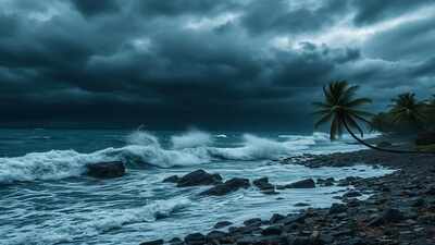 Category 3 cyclone pummels New Zealand