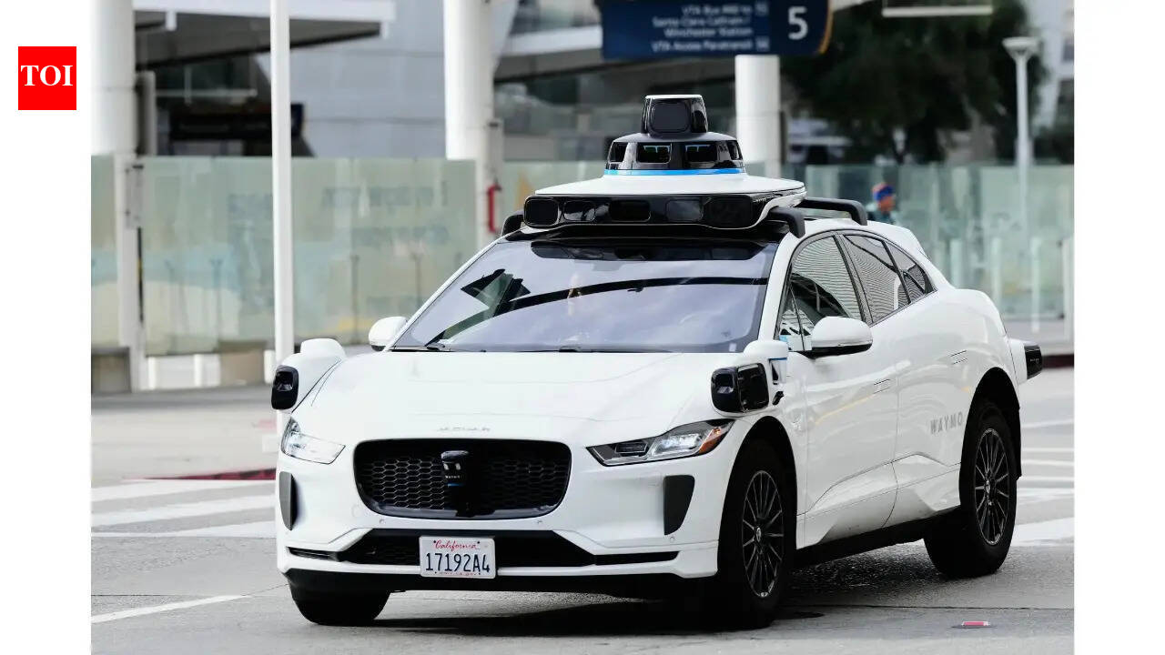 Waymo and Waze owned by Google parent Alphabet are teaming up to share information with American cities on …
