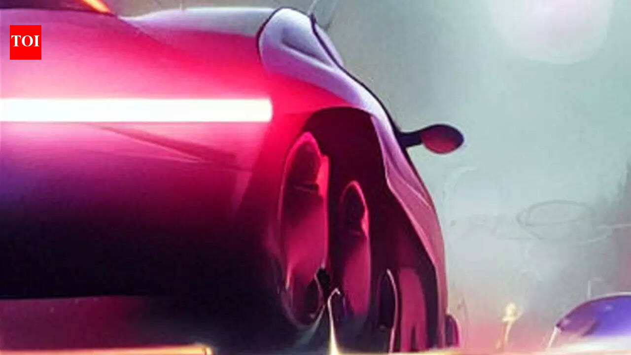 Speeding car hits man, daughter in Delhi's Tilak Nagar