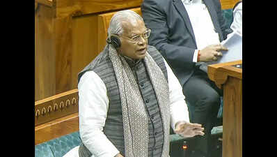 Manjhi reiterates demand for Sone-Falgu interlinking