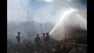 Firefighters contain blaze near Rajghat bus depot