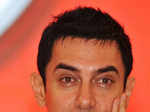 Aamir's smallscreen venture 'Satyamev Jayate' earns kudos