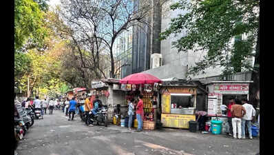 PMC to make police verification, QR-based IDs must for hawkers