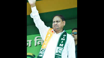Kabir admits ‘Rs 1,000cr BJP deal’ video real, TMC questions Modi