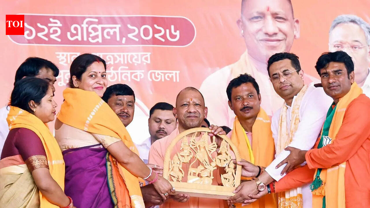 Lawlessness, appeasement hurting W Bengal devpt, people must bring change: Yogi