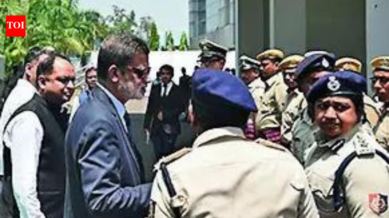 4 days after Bengal roll freeze, tribunals to start hearings today