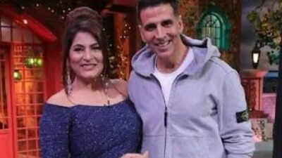 Akshay Kumar teases Archana Puran Singh over earning a fortune just by ‘laughing’; says, ‘She has bought 5,000-6,000 private jets’