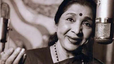 ‘Gaate gaate hi chali jau’: Asha Bhosle’s heartfelt wish to embrace her final note while singing