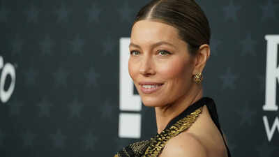  Is it scaring your child? Jessica Biel explains what’s wrong with the viral parenting trend and what parents should do instead