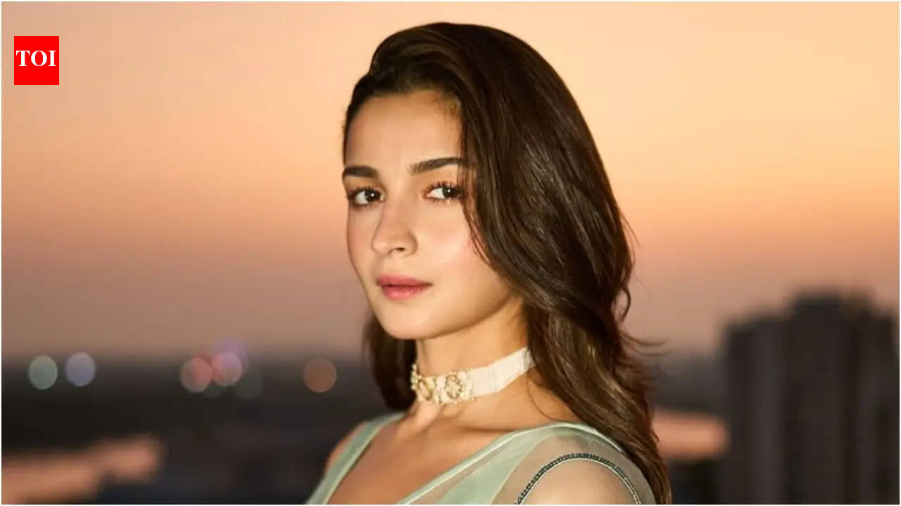 आलिया भट्ट: ‘आप कब जियेंगी?’: सद्गुरु ने आलिया भट्ट की 9 घंटे की नींद की आदत पर सवाल उठाया क्योंकि उन्होंने स्वीकार किया, ‘मुझे सोना पसंद है’ | हिंदी मूवी समाचार