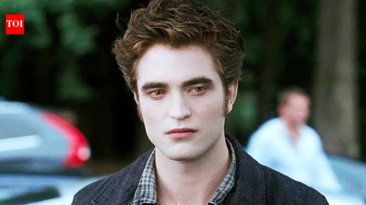 Robert Pattinson reflects on his acting in ‘Twilight’ 20 years later: ‘It’s very strange’