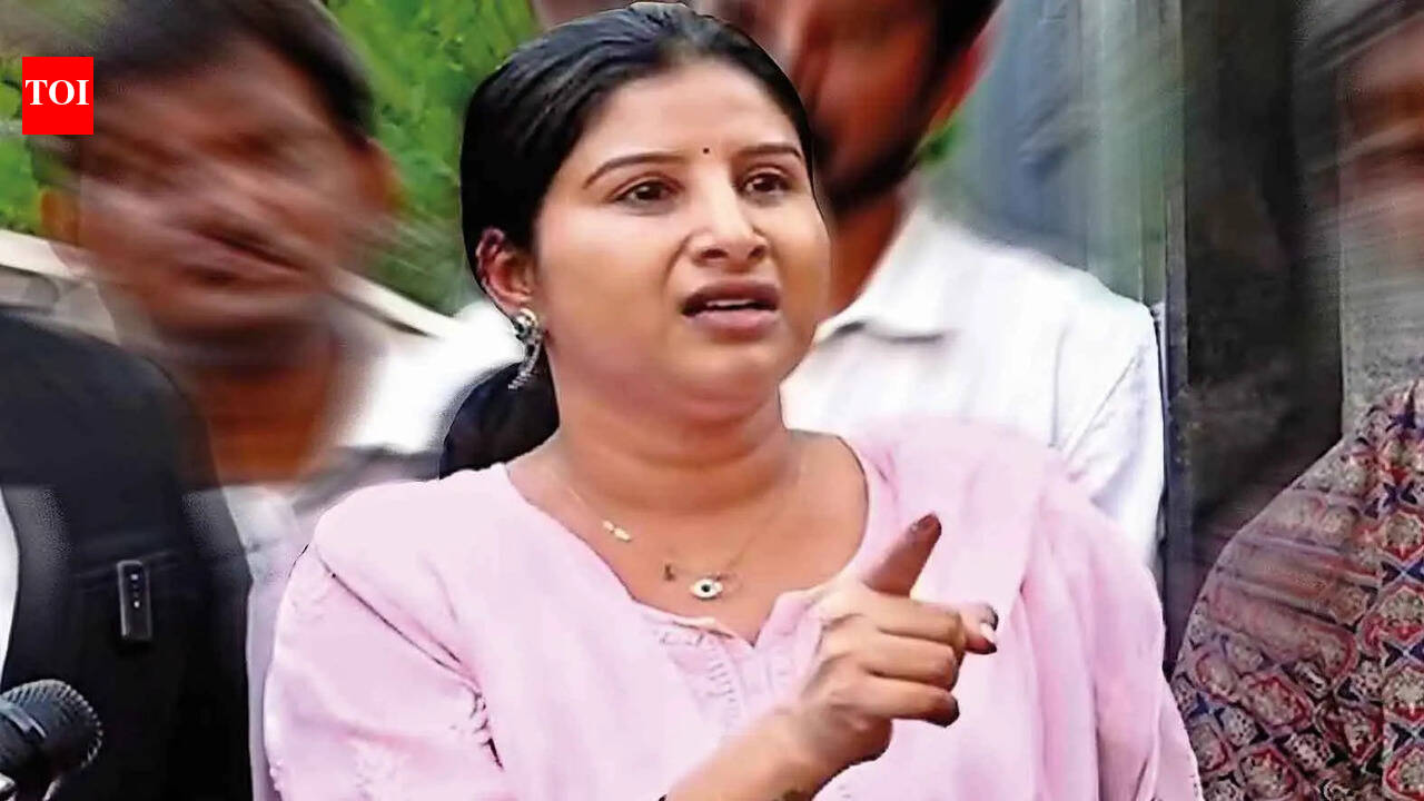 Fresh twist in #MicrofinanceFraudCase: Mangli alleges extortion, files fresh police complaint