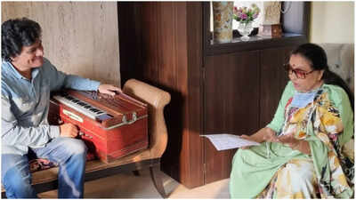 Asha Bhosle Ji would say that I remind her of Mehdi Hassan: Ghazal singer Sudeep Banerji