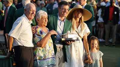 Rory McIlroy emotional Masters 2026 moment gets fans curious after detail on mom Rosie purse goes viral