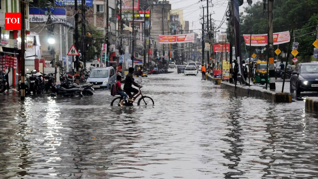 Strict deadlines issued to prevent waterlogging in city this monsoon