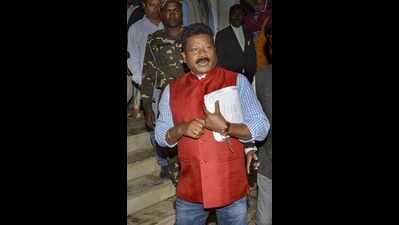 SC suspends jail sentence, grants bail to ex-Jharkhand minister Anosh Ekka