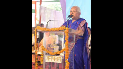 Guv opens school building Jan Bhawan