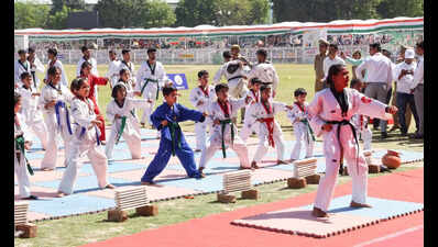 India in new era of sports, playing role in empowering society: Rajnath