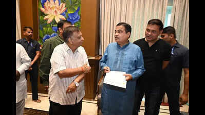 LPG dealers raise supply and system issues with Gadkari as Maharashtra pushes PNG expansion