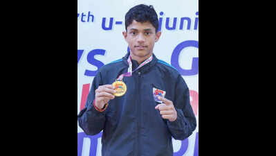 Maha’s Ovi is best boxer, Akola’s Gopal bags gold