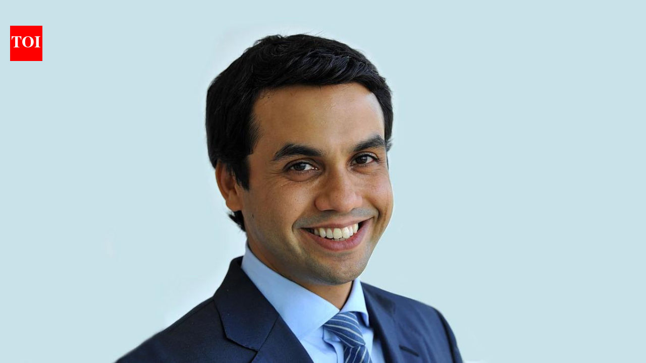 Change of guard: Pirojsha to take over from Nadir Godrej – The Times of India