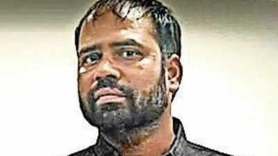 Class XII passout arrested for performing 30 transplants in Kanpur; accused lured poor to sell kidneys for Rs 5-10 lakh