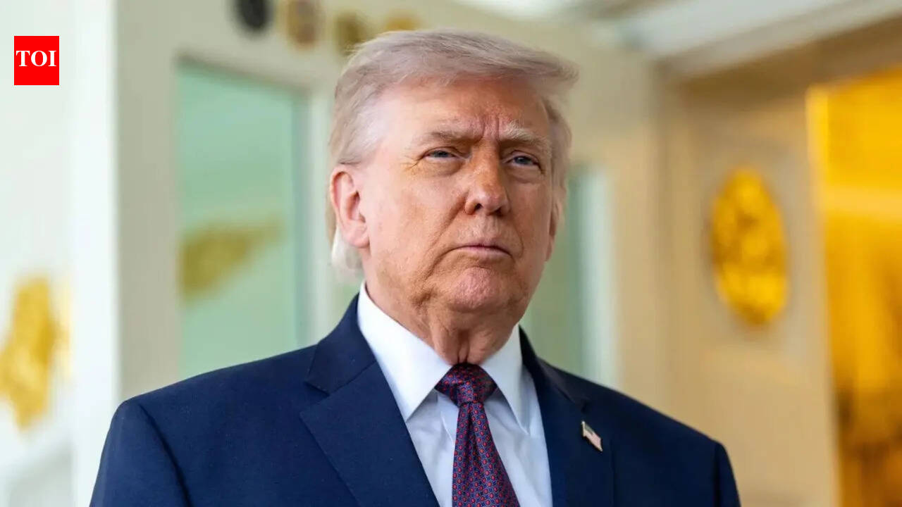 Trump vows to hit Iran ships as US begins strait blockade