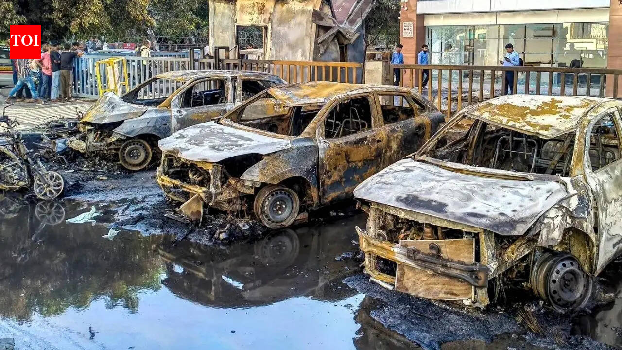 Noida violence: Police flag QR code-based WhatsApp 'syndicate', 7 FIRs filed, over 300 held